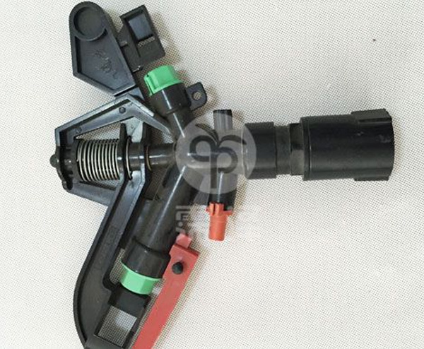 塑料三嘴喷头价格